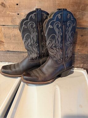 Ariat Brown Leather Cowgirl Boots